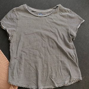Old Navy Black and White Striped tee